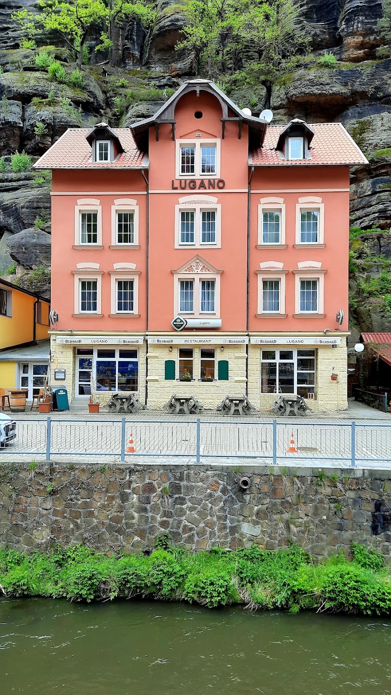 Lugano Inn - Lugano Inn, Hřensko 113, 407 17 Hřensko, Czechia