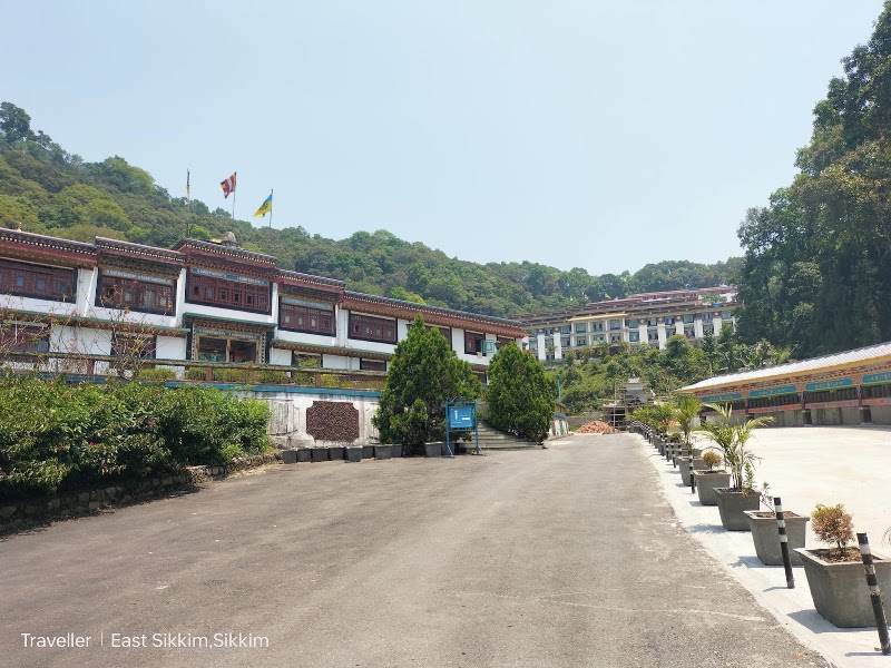 Lingdum Zurmang Kagyu Monastery - Lingdum Zurmang Kagyu Monastery 8HJJ+863, Gangtok, Sikkim 737102, India