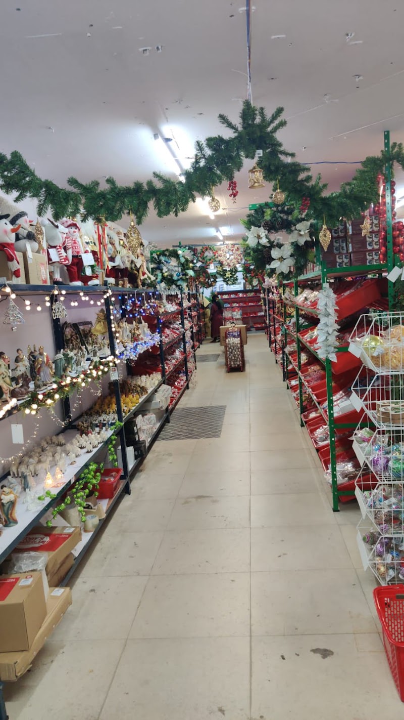 Roys Wonderland-Christmas Trees & Decors - Roys Wonderland-Christmas Trees & Decors, 174,175, 2nd floor, 173, Commercial Street, above Bhagathram Sweets, Tasker Town, Shivaji Nagar, Bengaluru, Karnataka 560001, India