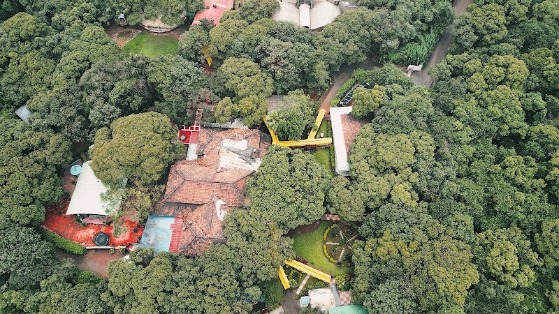 Grand Resort - Grand Resort, Woodlawn Road, behind Madhusagar, Mahabaleshwar, Maharashtra 412806, India