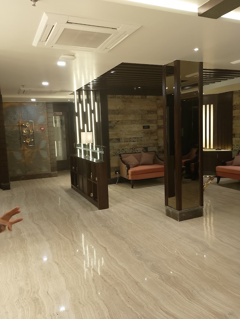 AQUARIUS HOTEL - AQUARIUS HOTEL S20 cantonment PLOT, The Mall Road, 51G, Victory Bridge, Varanasi cantonment, Varanasi, Uttar Pradesh 221002, India
