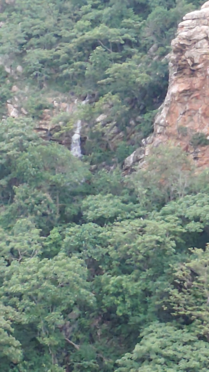 Lalkhol Waterfall (Pinda Pahar) - Lalkhol Waterfall (Pinda Pahar), 4XQM+7WR, Loharakot, Odisha 768036, India