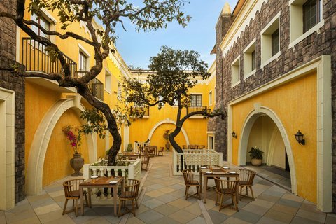 Le Méridien Mahabaleshwar Resort & Spa - Le Méridien Mahabaleshwar Resort & Spa 211 / 212, Medha Road, Mahabaleshwar, Shindola, Maharashtra 412806, India