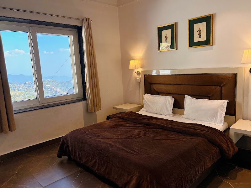 Hampton Villa – Villa in Mussoorie - Hampton Villa – Villa in Mussoorie Hampton Villa, Hampton Rd, The Mall Road, Mussoorie, Uttarakhand 248179, India