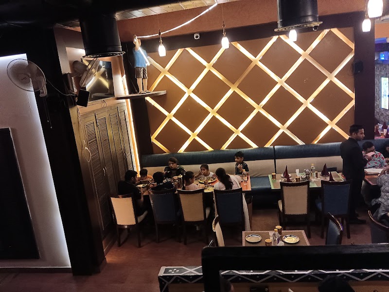 Pind Balluchi Gaur City Mall Noida - Pind Balluchi Gaur City Mall Noida Shop No - 03, 03A 4th Floor, Gaur City Mall, C-01, B/GH-01 Sector - 04, Greater Noida W Rd, Gaur City 1, Sector 4, Ghaziabad, Uttar Pradesh 201318, India