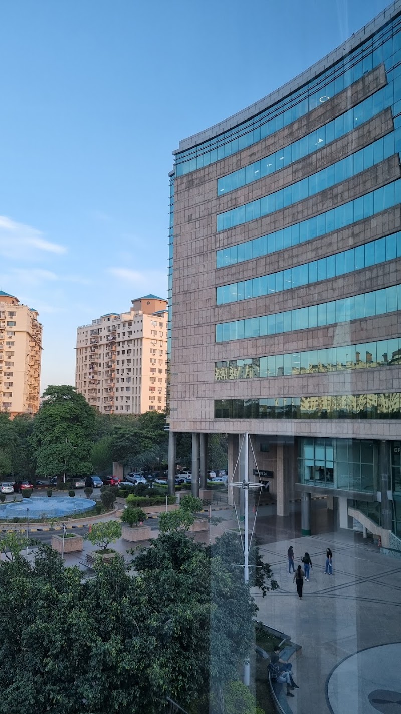 Vipul Square - Vipul Square Vipul Square, Block B, Sector 43, Gurugram, Haryana 122009, India
