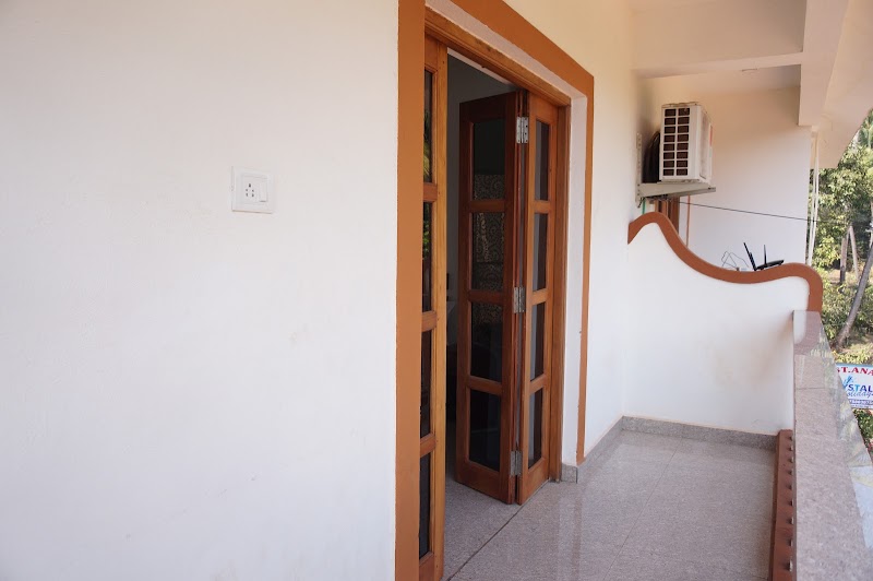 Crystal Holidays - Crystal Holidays, H.No.585/A, near Calangute - Baga Road, behind Jamie's Restaurant, Baga, Calangute, Goa 403509, India