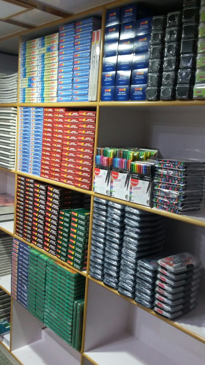 Reliance Stationery World - Reliance Stationery World, Sri Krishna Building, 20, Avenue Rd, opp. SBI Bank, near Mysore Bank Circle, Entrance, Nagarathpete, Bengaluru, Karnataka 560002, India