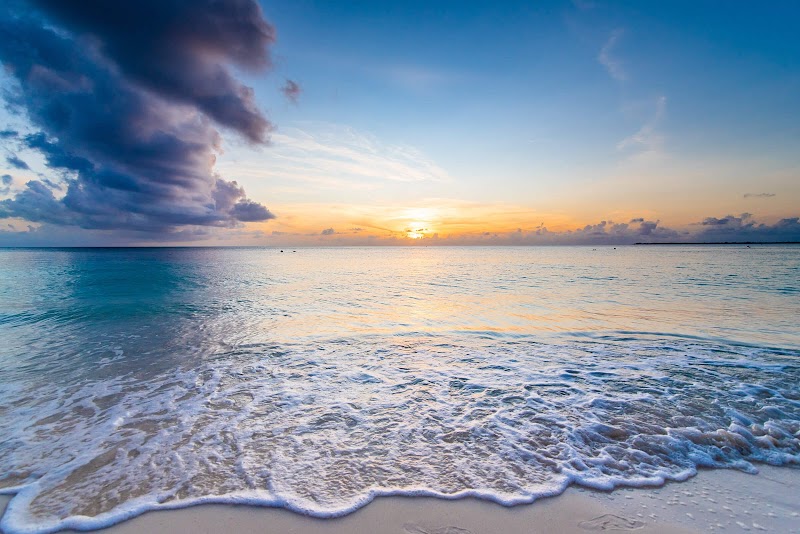 Seascape Villa - Seascape Villa, 677 W Bay Rd, Cayman Islands