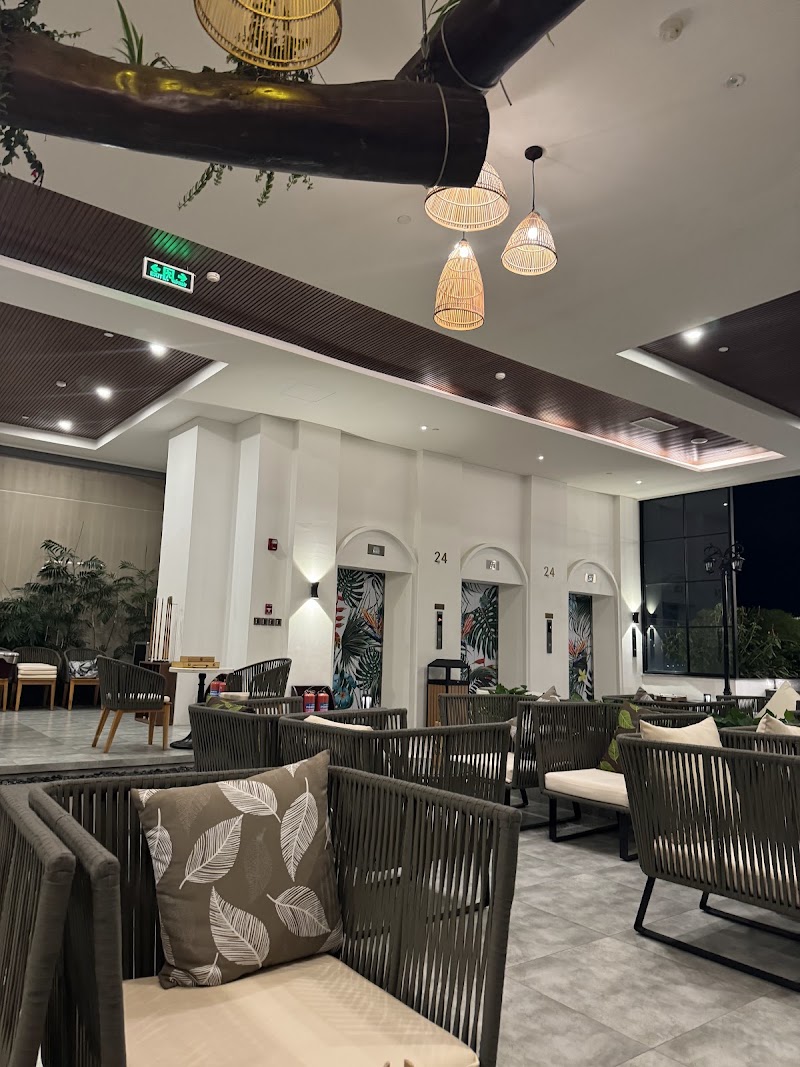 Blue Bar - Blue Bar, Rooftop, Potique Hotel, 22 Hùng Vương, Nha Trang, Khánh Hòa 57000, Vietnam