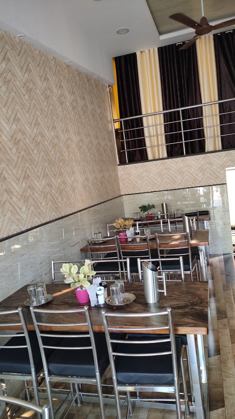 ATTA Restaurant - ATTA Restaurant, Ratna Bhandha Rd, near Mission Ground, Subhash Nagar, Dhamtari, Chhattisgarh 493773, India