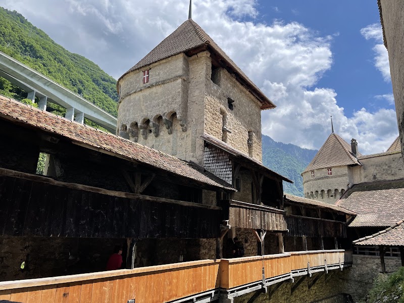 Chillon Castle - Chillon Castle Av. de Chillon 21, 1820 Veytaux, Switzerland