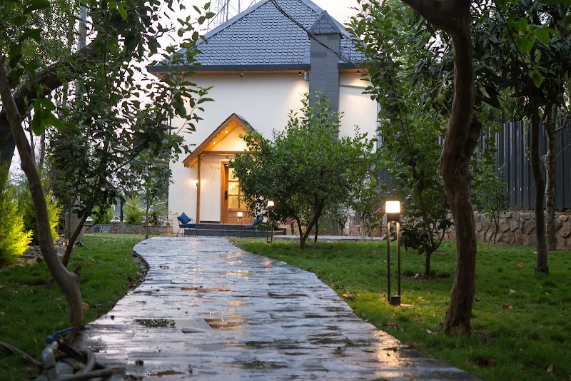 The Maple house, Luxurious Villa