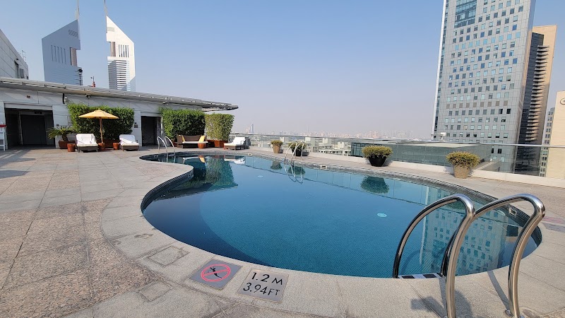 The Ritz-Carlton, Dubai International Financial Centre - The Ritz-Carlton, Dubai International Financial Centre DIFC, off - شارع الشيخ زايد - زعبيل الثانية - DIFC - دبي - United Arab Emirates