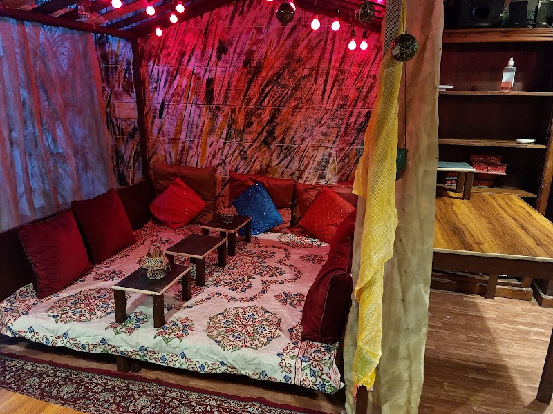 Maalyun Kashmiri Restaurant - Maalyun Kashmiri Restaurant Shop no 15 peach tree hotels sushant lok 1 C block Just a side, hdfc bank, to, Vyapar Kendra Rd, Block C, Sushant Lok Phase I, Kanahi, Gurugram, Haryana 122009, India