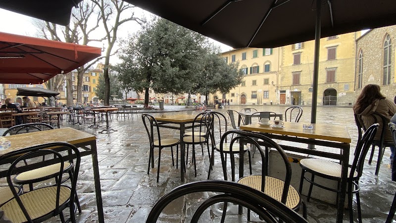 Piazza Santo Spirito - Piazza Santo Spirito Via Sant'Agostino, 50125 Firenze FI, Italy