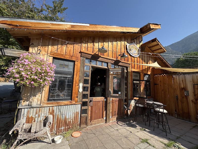Grand Union Cafe - Grand Union Cafe 5676 Haynes St, Hedley, BC V0X 1K0, Canada