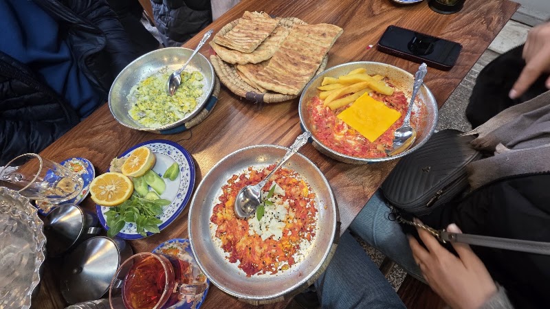 چای پز خانه بازار - چای پز خانه بازار, FFC5+HW2, Bandar Anzali, Gilan Province, Iran