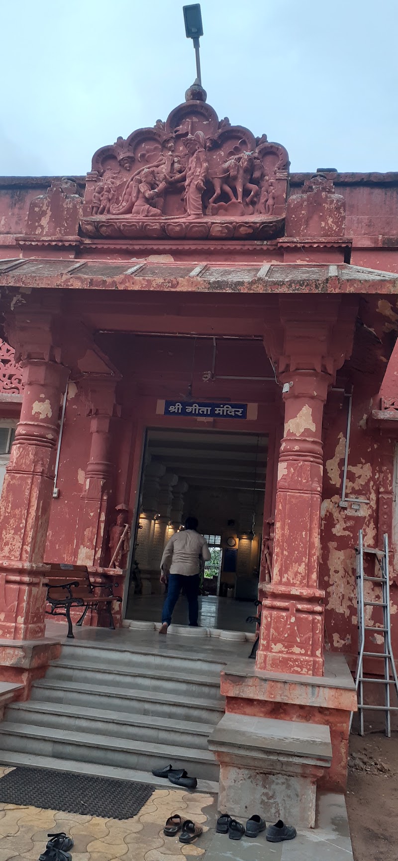 Somnath Temple - Usmanpura - Somnath Temple - Usmanpura 2HX9+G4Q, Usmanpura Rd, Shanti Nagar, Usmanpura, Ahmedabad, Gujarat 380013, India