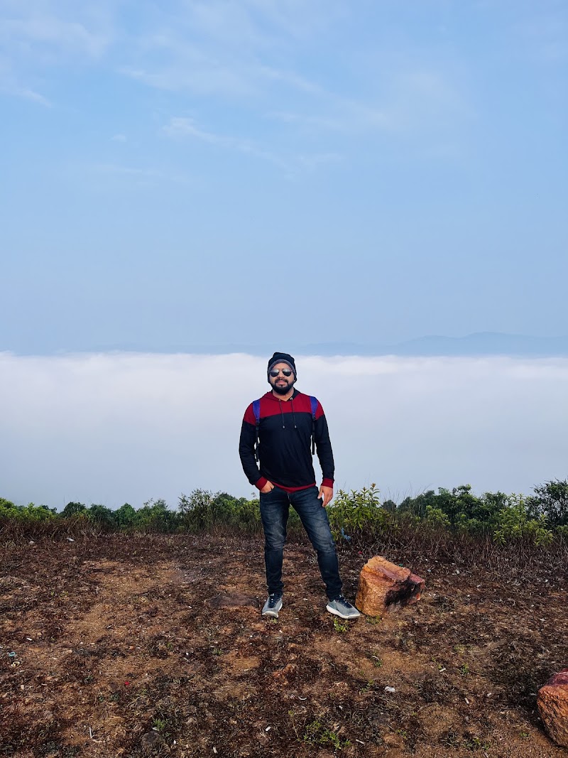 Noodralli View Point - Noodralli View Point VPCQ+M3R, Kalaginamanchahalli, Bugadahalli, Karnataka 573134, India
