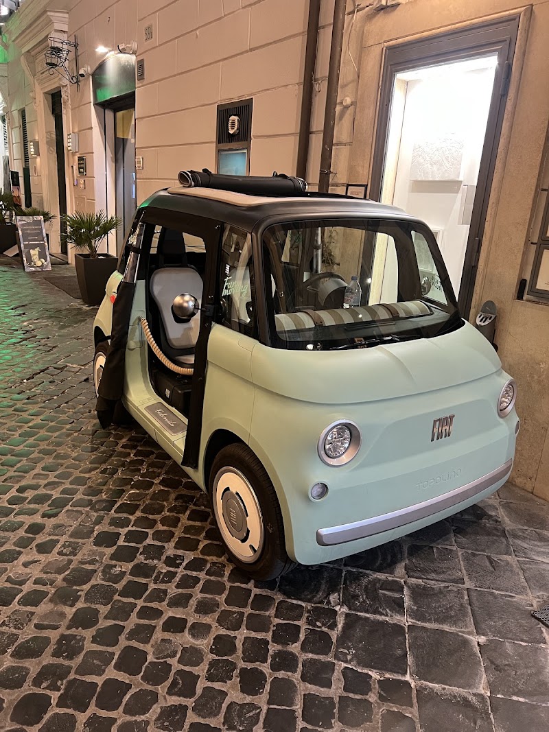 Fun Moving - Fun Moving, Piazzale delle Canestre, snc, 00198 Roma RM, Italy