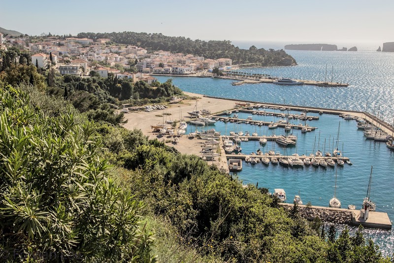 Peloponnese - Peloponnese Peloponnese 220 16, Greece