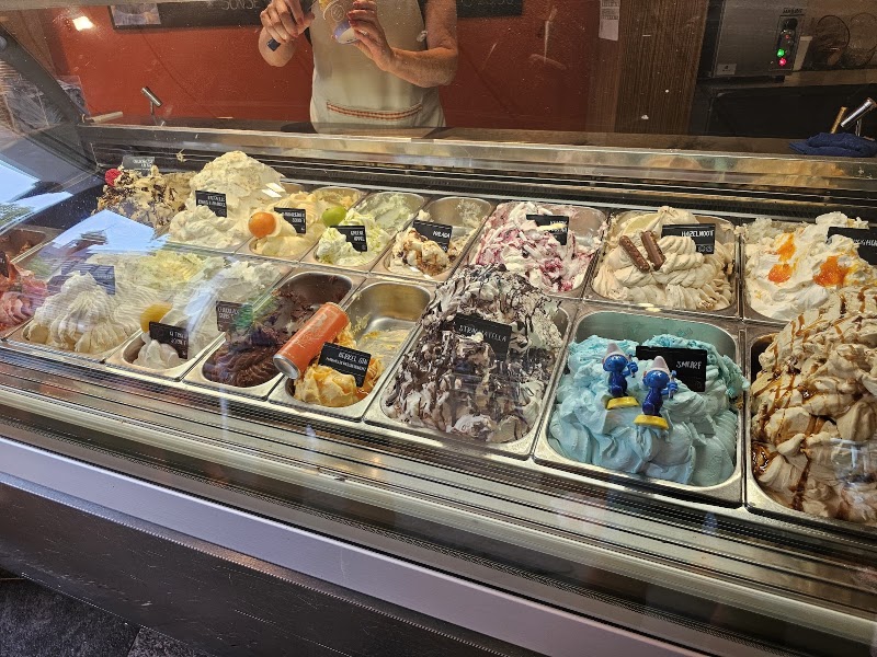 De Dames IJssalon & Chocolaterie 🍦🍫 - De Dames IJssalon & Chocolaterie 🍦🍫 Markt 16, 5688 AJ Oirschot, Netherlands