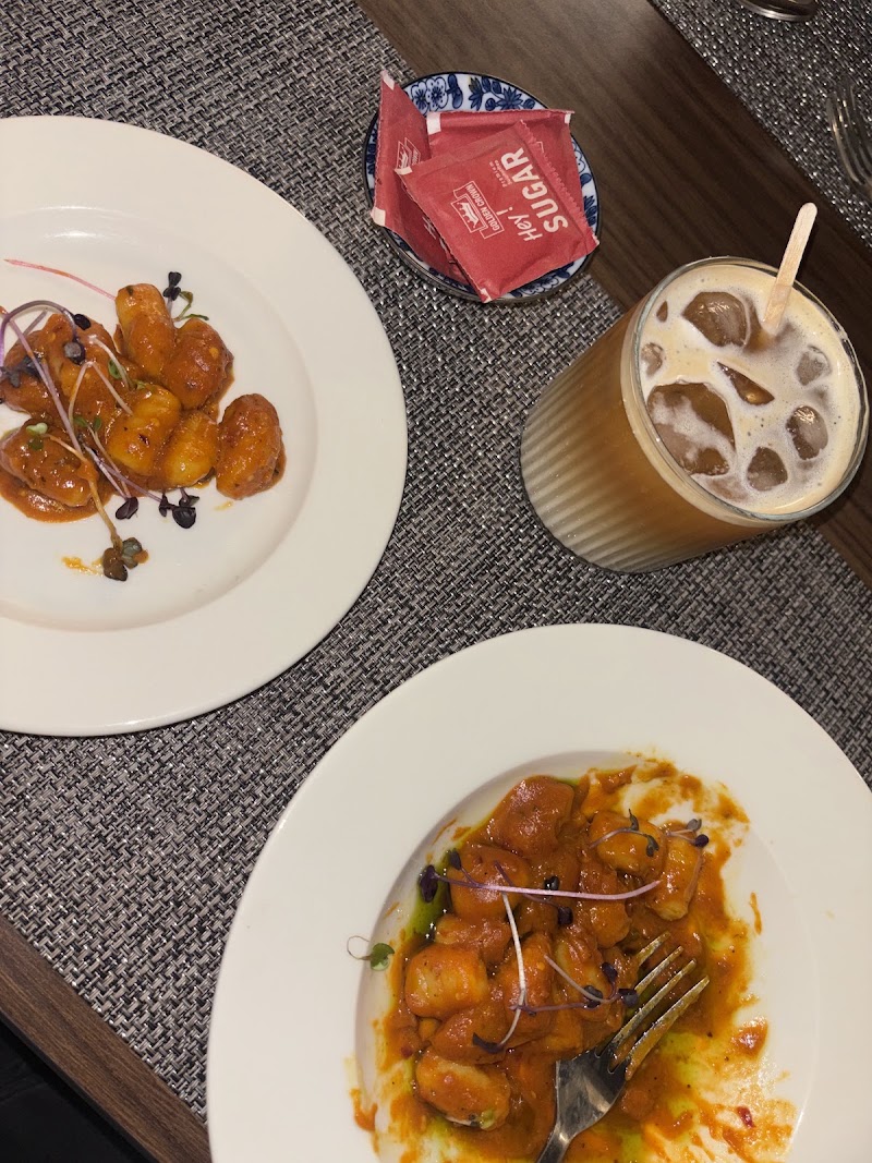 Restaurant Ember - Restaurant Ember Ho.4, Gulab Vatika, opp. Mahaveer Nagar Gurudwara, New Purena, Mahaveer Nagar, Raipur, Tikrapara, Chhattisgarh 492001, India