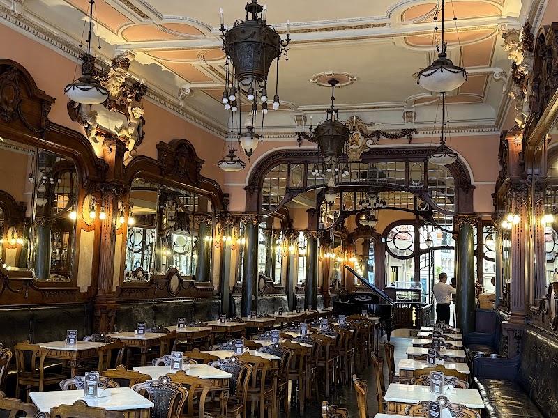 Majestic Café - Majestic Café, R. de Santa Catarina 112, 4000-442 Porto, Portugal