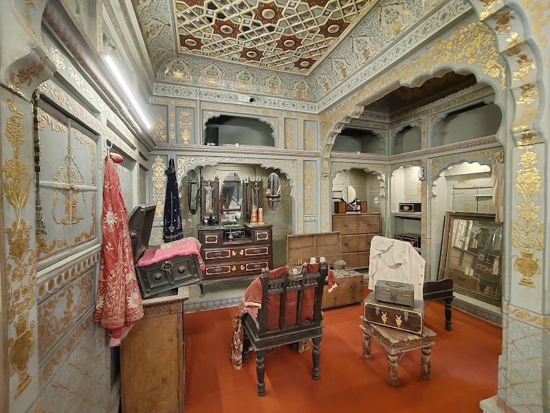 Nathmal Ki Haveli - Nathmal Ki Haveli, WW87+938, Sadar Bazar, Jaisalmer, Rajasthan 345001, India