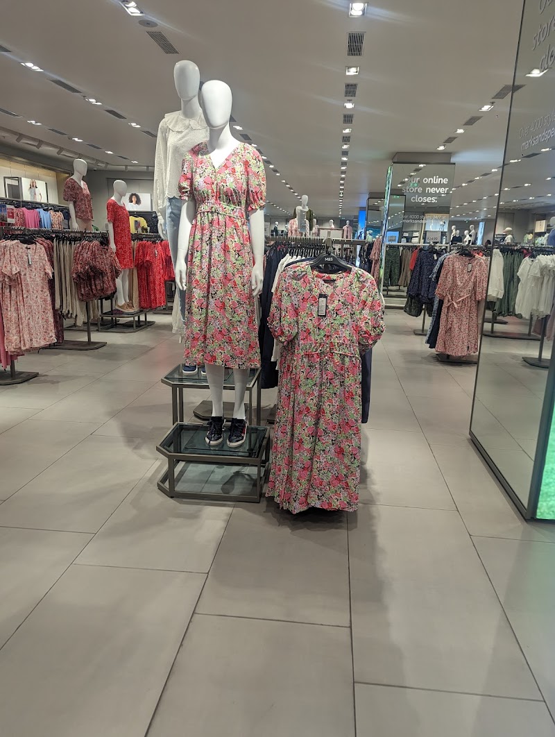 Marks & Spencer - Marks & Spencer, Store, Grand Trunk Rd, Rajinder Nagar, Maqbool Pura, Amritsar, Amritsar Cantt., Punjab 143006, India