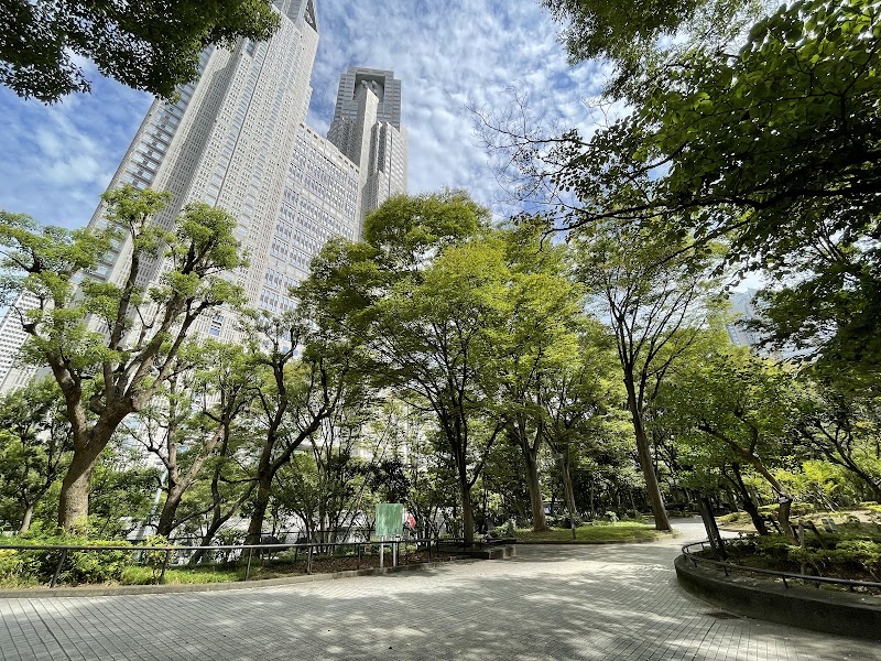 Shinjuku Chūō Park - Shinjuku Chūō Park 2 Chome-11 Nishishinjuku, Shinjuku City, Tokyo 160-0023, Japan