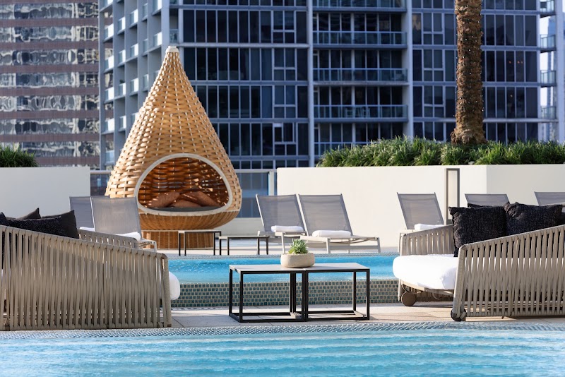 Kimpton EPIC Hotel - Kimpton EPIC Hotel 270 Biscayne Blvd Way, Miami, FL 33131, USA