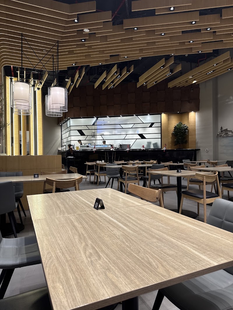 miyabi sushi Dubai Hills - miyabi sushi Dubai Hills, Al Khail Rd - Hadaeq Sheikh Mohammed Bin Rashid - Dubai - United Arab Emirates