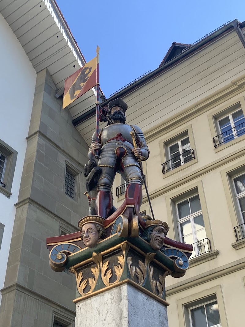 Vennerbrunnen - Vennerbrunnen Rathauspl., 3011 Bern, Switzerland
