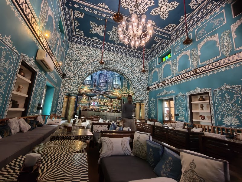 Qalaa - Art Bar & Coffeehouse - Qalaa - Art Bar & Coffeehouse 2nd floor, Hotel Bloom, Ward number 12, Outside Brahmpole gate, Brahmpole Haveli, Ambamata, Udaipur, Rajasthan 313001, India
