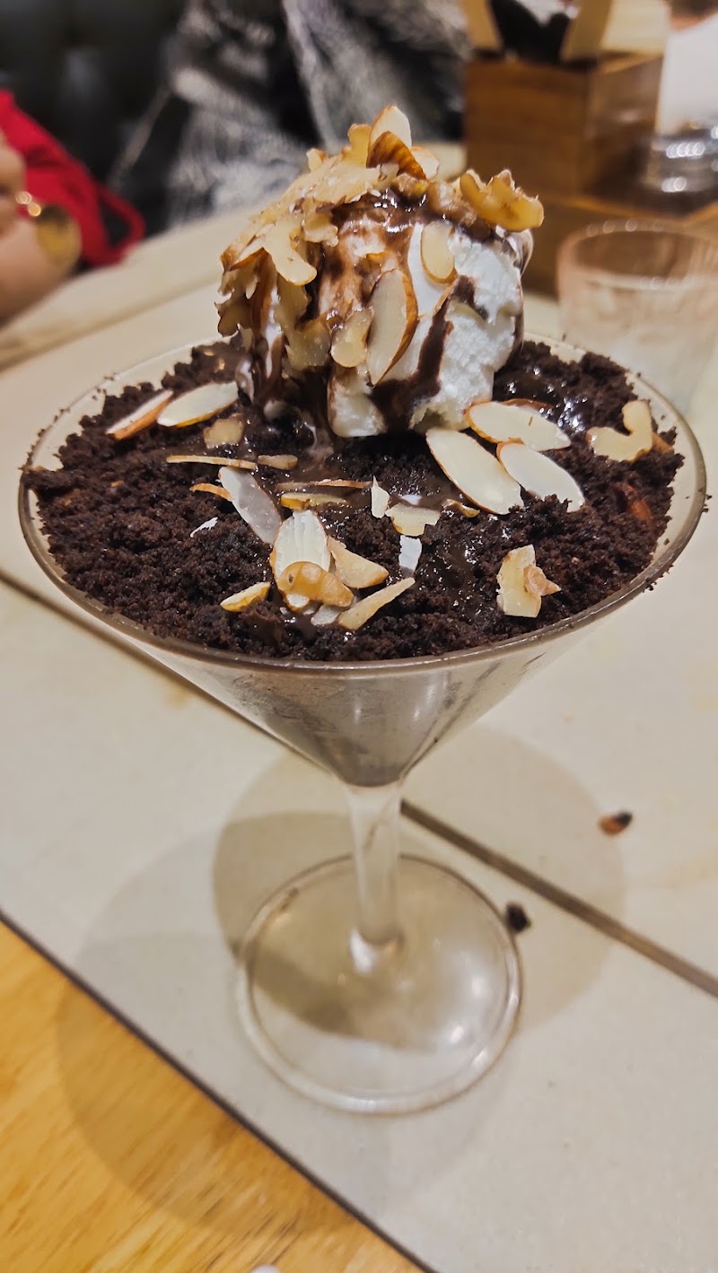 The Food Studio - The Food Studio New Link Rd, opp. Goregaon Sports Club, Malad, Ekta Nagar, Malad West, Mumbai, Maharashtra 400064, India