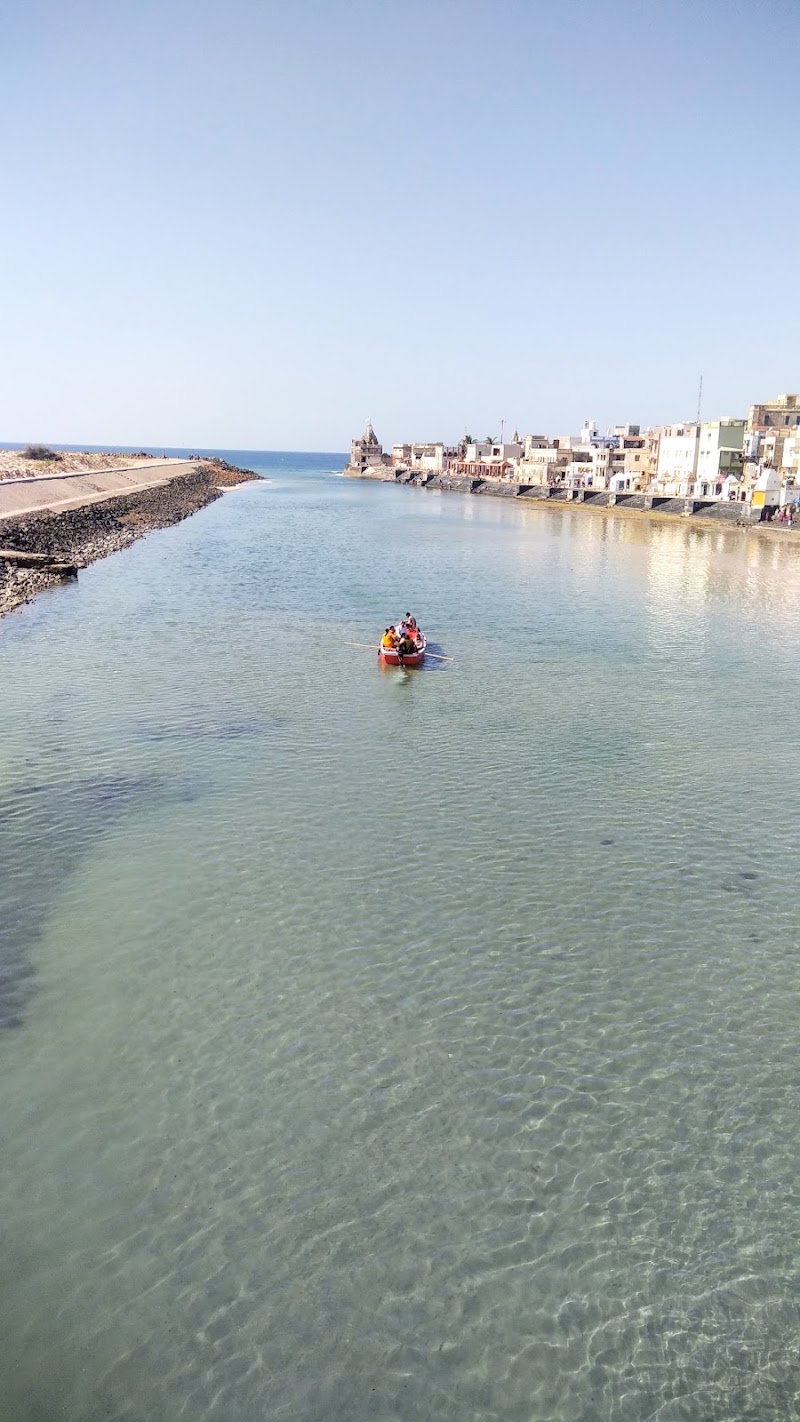 Devbhoomi Residency, Dwarika Gujarat - Devbhoomi Residency, Dwarika Gujarat, Gomatighat, Rajput Seva Sadan, Dwarka, Gujarat 361335, India