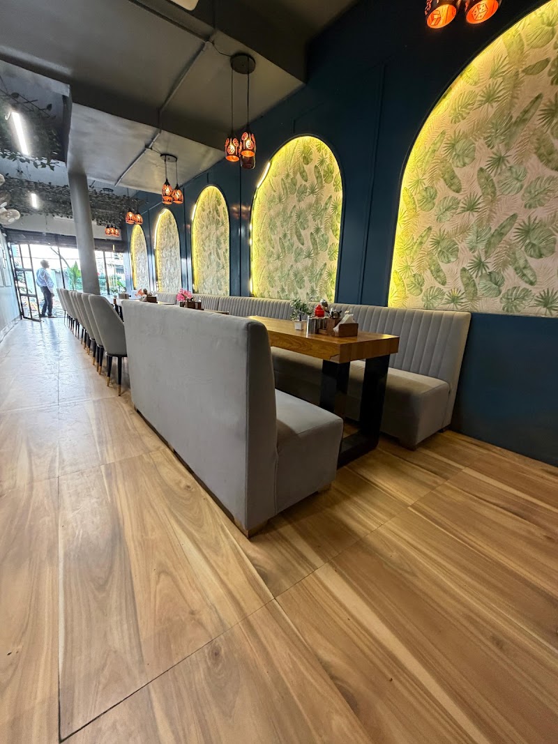 Mauji's Pure Veg Restaurant