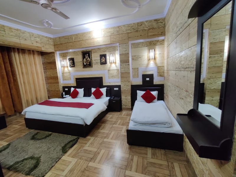 Hotel Auli D - Hotel In Joshimath - Hotel Auli D - Hotel In Joshimath Badrinath Road, Near Petrol Pump, Joshimath, Uttarakhand 246443, India