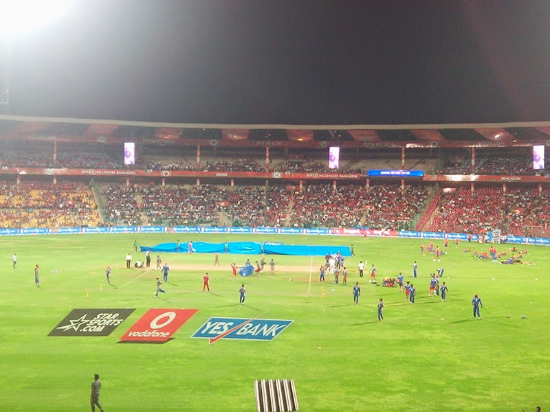 M.Chinnaswamy Stadium - M.Chinnaswamy Stadium Mahatma Gandhi Rd, near Cubbon Road, Shivaji Nagar, Bengaluru, Karnataka 560001, India