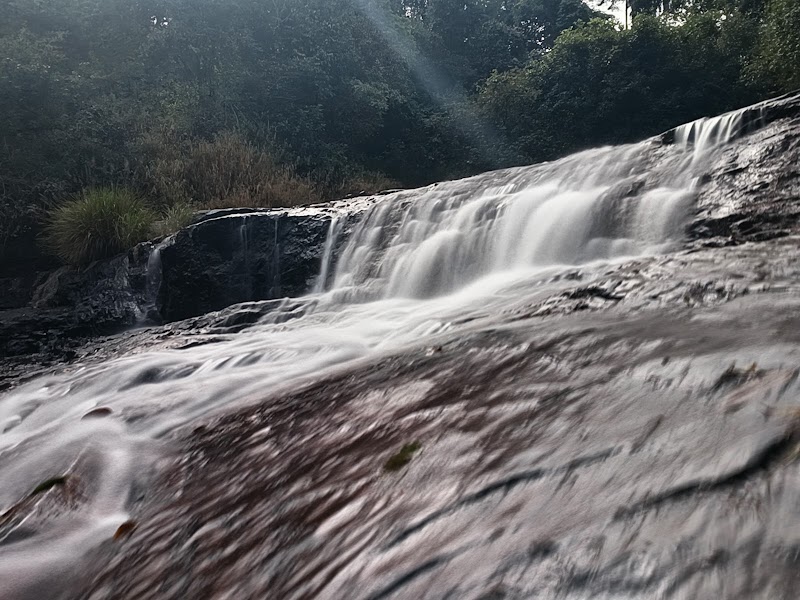 Chelavara Water falls trekking start point (ಚೆಲಾವರ ಜಲಪಾತ ವೀಕ್ಷಣಾ ಸ್ಥಳ) - Chelavara Water falls trekking start point (ಚೆಲಾವರ ಜಲಪಾತ ವೀಕ್ಷಣಾ ಸ್ಥಳ) 6M4F+V9C water Falls, Chelavara, Karnataka 571212, India