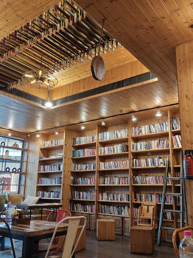 Reader's Coffee House - Reader's Coffee House B-221-225, First Floor, Indirapuram Habitat Centre, Plot No 16, Ahinsa Khand 1, Indirapuram, Ghaziabad, Uttar Pradesh 201014, India