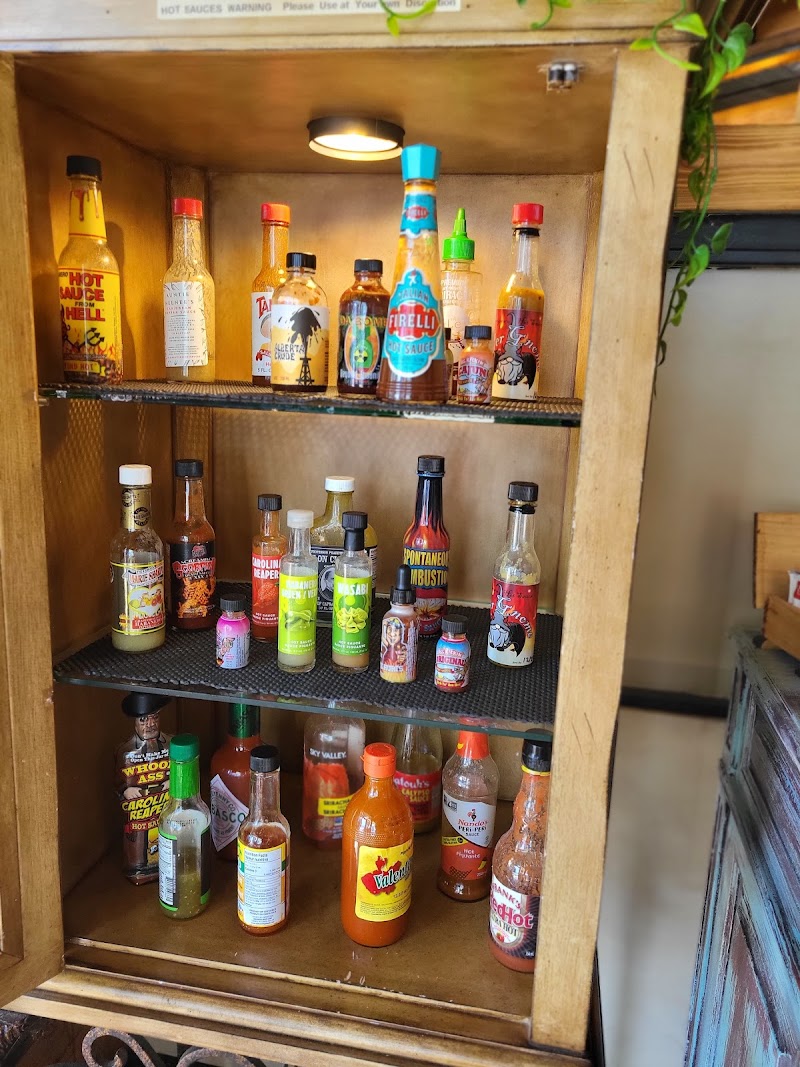 Porto Peach Restaurant - Porto Peach Restaurant 5830 Beach Ave, Peachland, BC V0H 1X6, Canada