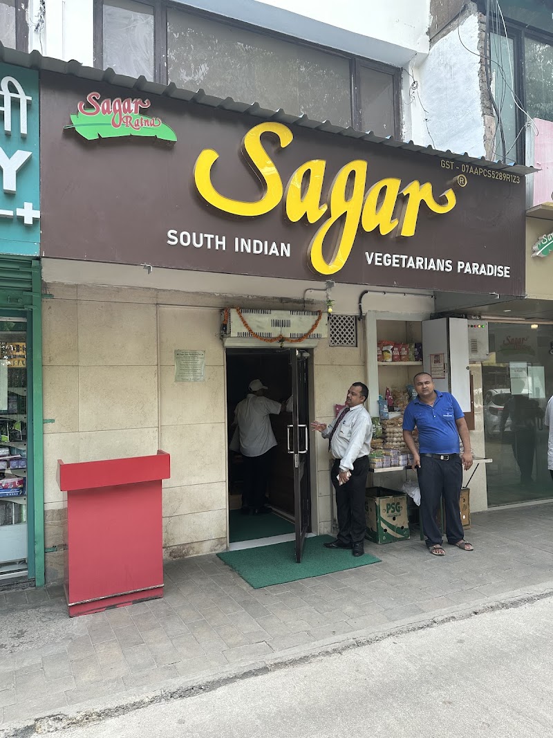 Sagar Ratna - Sagar Ratna 18 Main Market, Block A, Defence Colony, New Delhi, Delhi 110024, India