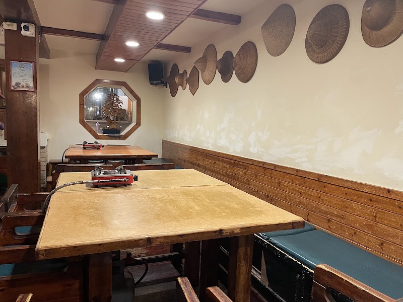 Shan Bin Restaurant - Shan Bin Restaurant 605, Taiwan, Chiayi County, Alishan Township, 19號