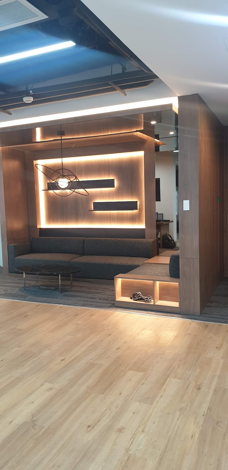 CJ BUILDING - CJ BUILDING, 6 Lê Thánh Tôn, Sài Gòn, Hồ Chí Minh 700000, Vietnam