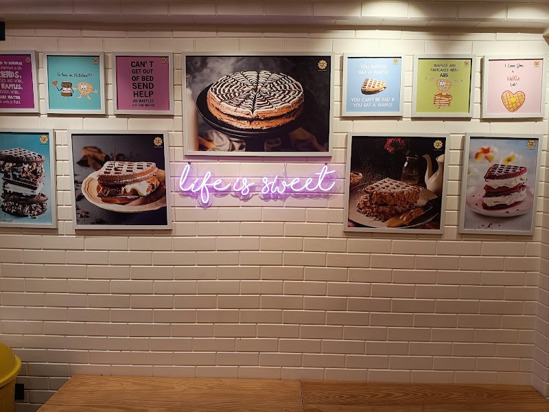 The Belgian Waffle Co - The Belgian Waffle Co, Shop No. 104, CHPL Dream Homes, Junwani, Block J, Bhilai, Chhattisgarh 490020, India