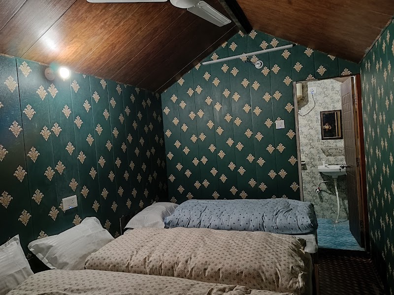 Kharadi - Kharadi, R7WJ+X8V, Barkot - Yamunotri Rd, Kharadi, Fooldhar, Uttarakhand 249141, India