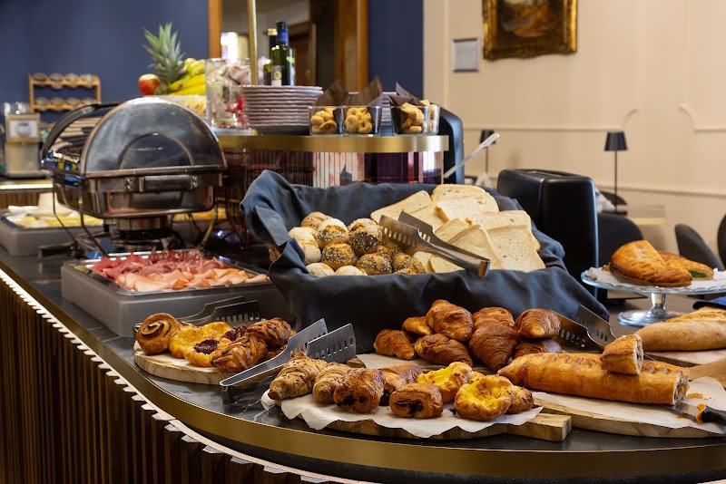 Hotel Silla - Hotel Silla, Via dei Renai, 5, 50100 Firenze FI, Italy